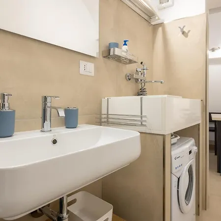 Coral - 30 Passi Dalla Della Purita