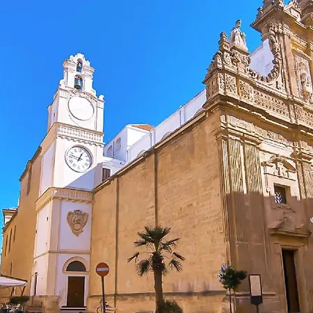 Coral - 30 Passi Dalla Della Purita Daire