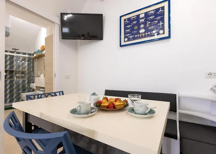 Coral - 30 Passi Dalla Della Purita Apartment