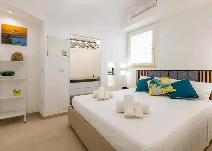 Coral - 30 Passi Dalla Della Purita Apartment