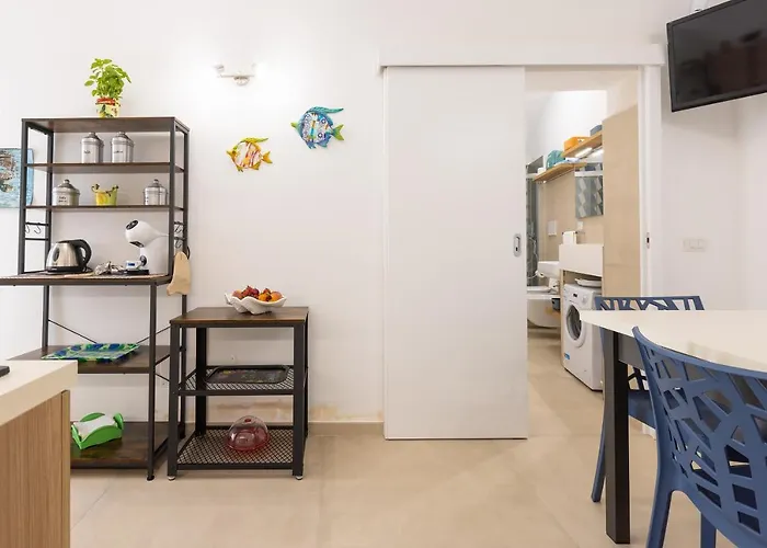 Coral - 30 Passi Dalla Della Purita Apartment